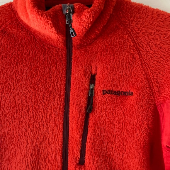 Patagonia red fleece zip up.  Size Large - Picture 1 of 4